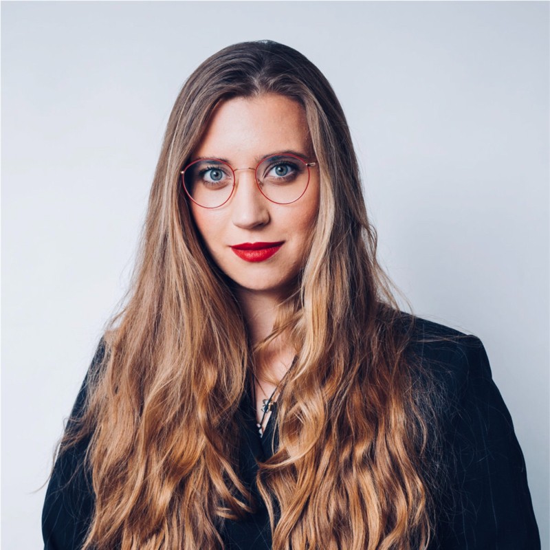 Photo of the founder Kristina Pakhomchik